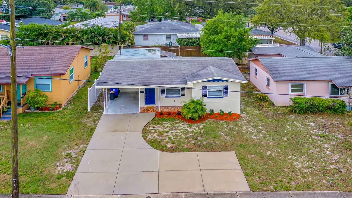 St. Petersburg apartments for rent - Property image - 5250 22nd Ave N. - 3