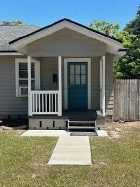 St. Petersburg apartments for rent - Property image - 3953 Haines Road N - 1