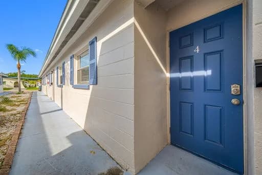 St. Petersburg apartments for rent - Property image - 600 90th Ave N - 1