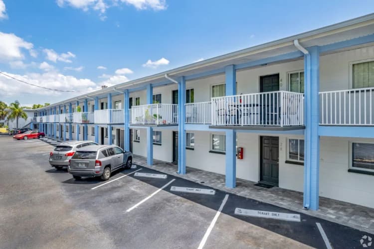 St. Petersburg apartments for rent - image - 11_casadova-1920w.webp