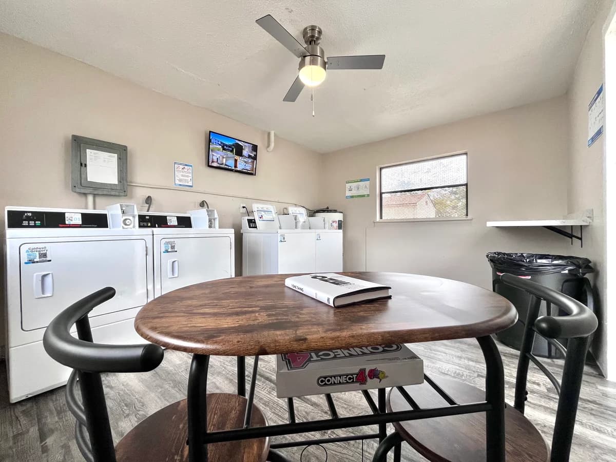St. Petersburg apartments for rent - Property image - Raven at The Palms Apartments - 2