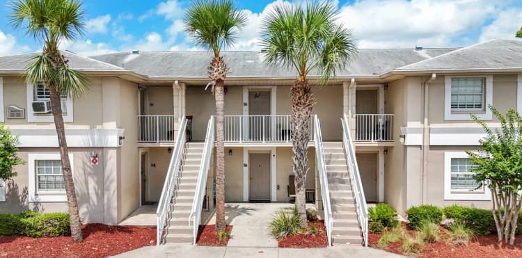 St. Petersburg apartments for rent - image - Landings at Cross Bayou - Apartment.jpg