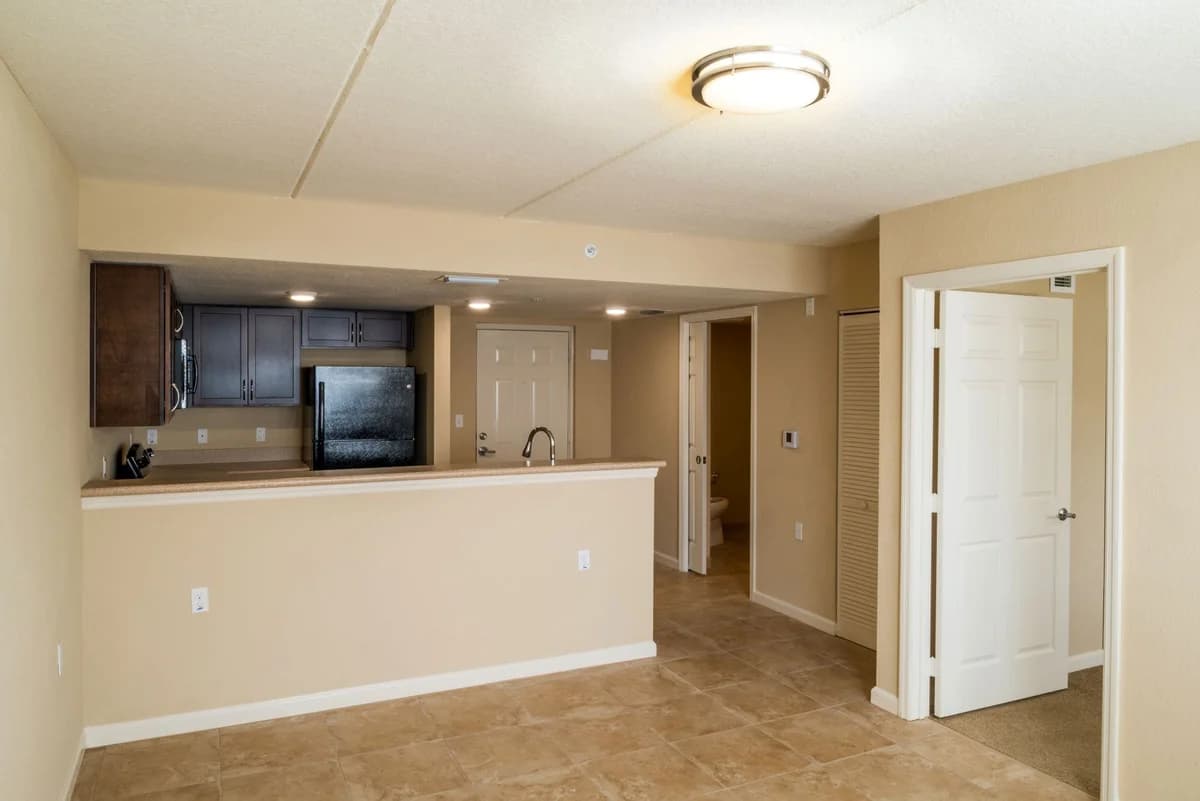St. Petersburg apartments for rent - image - Landings at Cross Bayou - Apartment Interior.jpg