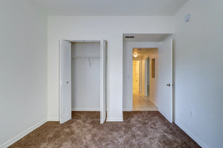 St. Petersburg apartments for rent - image - northside-villas-3x2-22.webp
