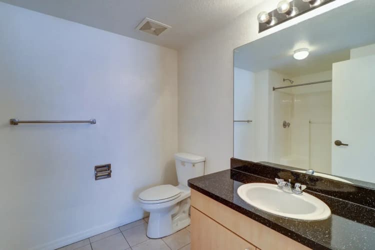St. Petersburg apartments for rent - image - imgi_21_northside-villas-3x2-15.webp