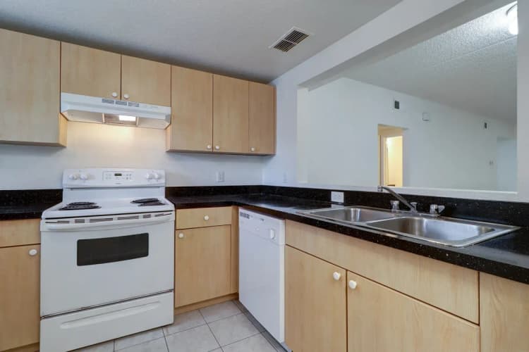 St. Petersburg apartments for rent - image - imgi_16_northside-villas-3x2-10.webp
