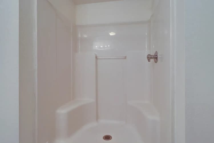 St. Petersburg apartments for rent - image - imgi_22_northside-villas-3x2-16.webp