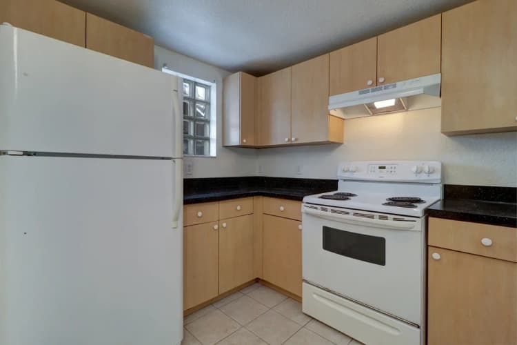 St. Petersburg apartments for rent - image - imgi_17_northside-villas-3x2-11.webp