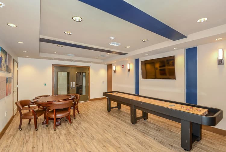 St. Petersburg apartments for rent - image - Burlington-Park-_1522-web.jpg