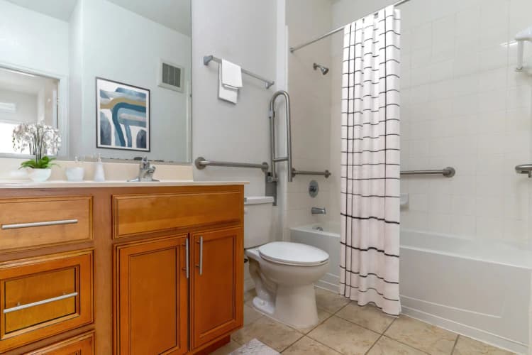 St. Petersburg apartments for rent - image - 8ec49470fdf2e79ebf80fb8f3f62a55ef6b8b92a(3).webp