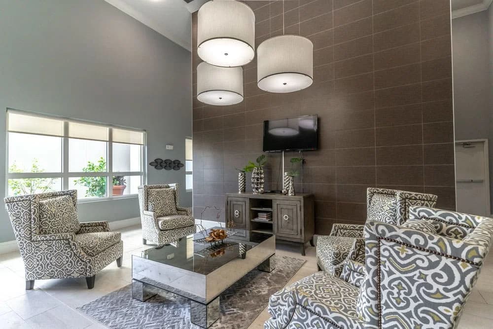St. Petersburg apartments for rent - image - 031_harbours_edge-31_lores.jpg