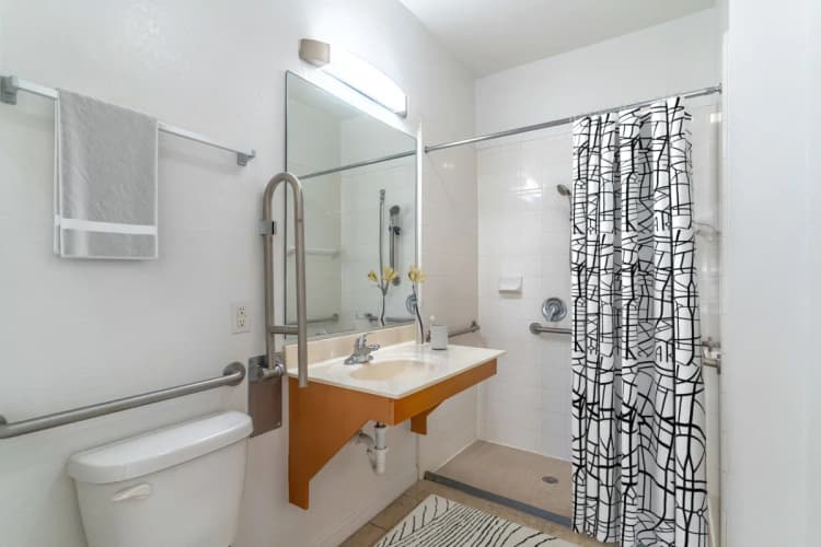 St. Petersburg apartments for rent - image - acc4de5f41ff57ab7f7718e1b47c8a410e13c748(2).webp