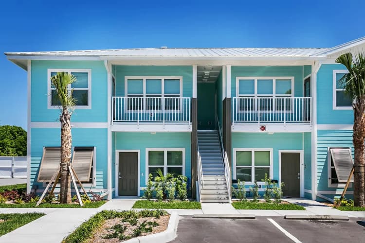 St. Petersburg apartments for rent - image - f71a38_1870acc20c02492eb2846a8d76f82a12.avif