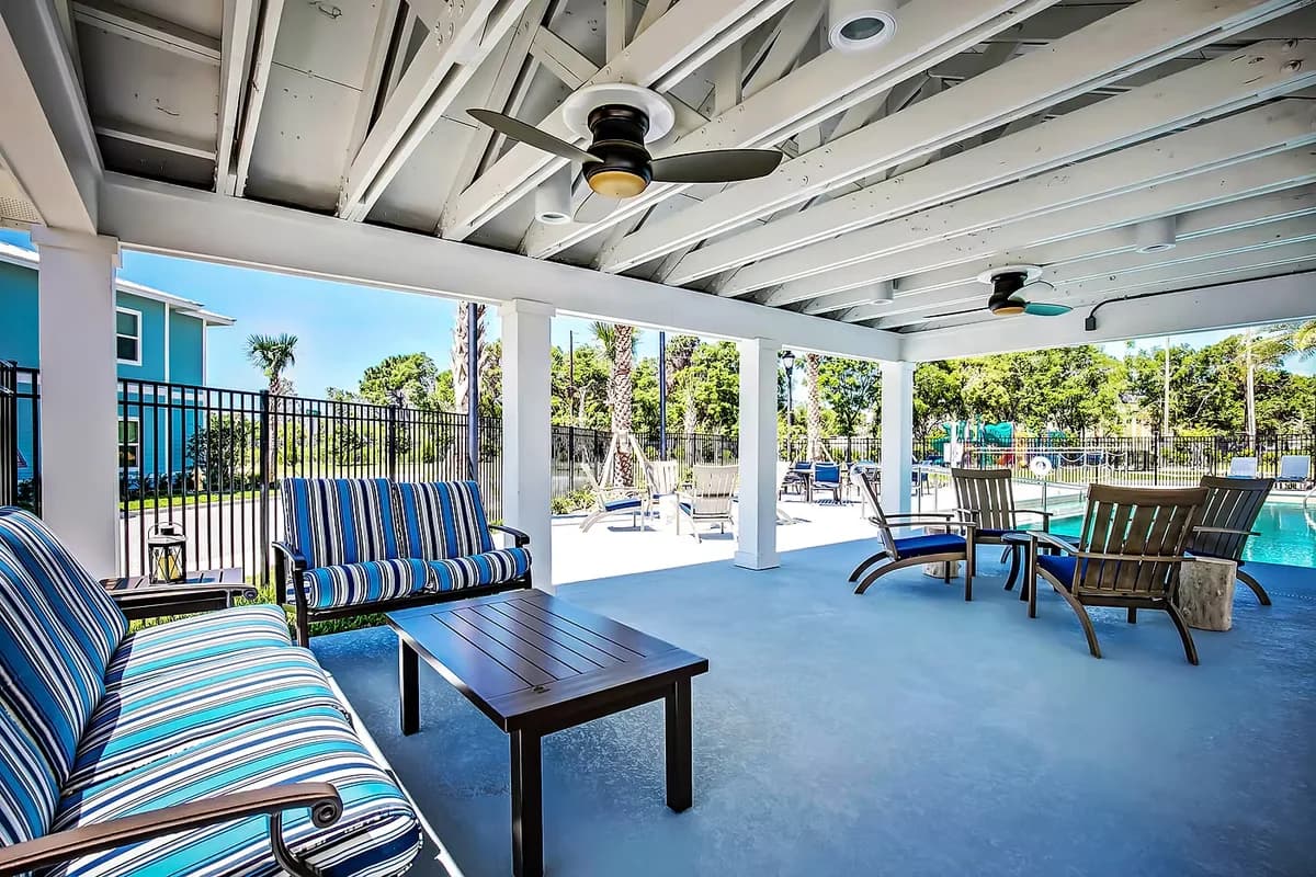 St. Petersburg apartments for rent - image - f71a38_ca9c9d9db2eb42519c1b94cfacca5f81.avif