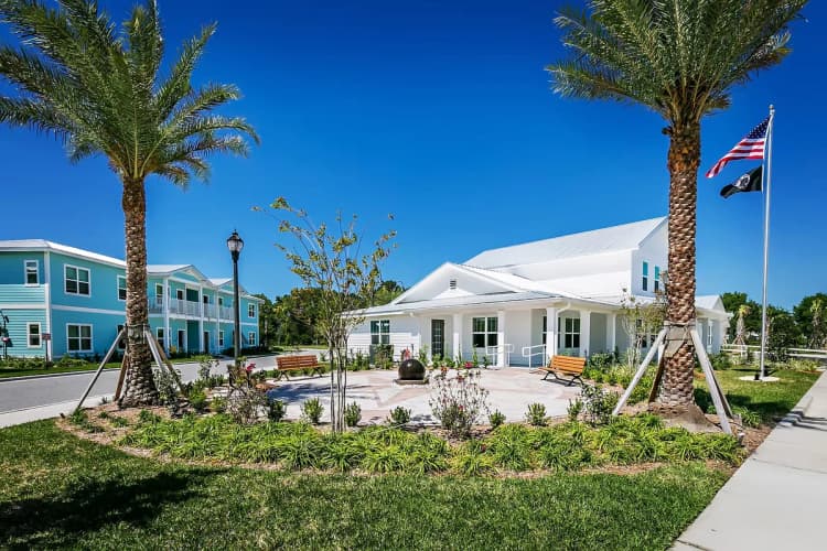 St. Petersburg apartments for rent - image - f71a38_c9a6f3d5d28446a399b76ae8b053c236.avif