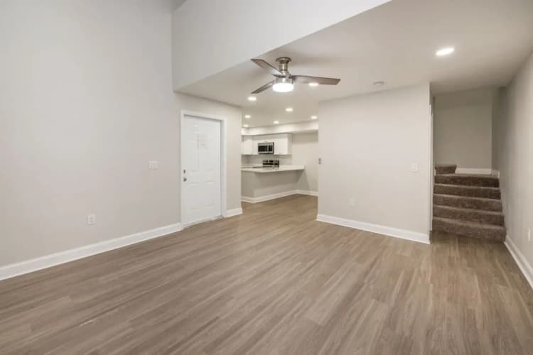 St. Petersburg apartments for rent - image - Altura Largo - Main Hall.webp