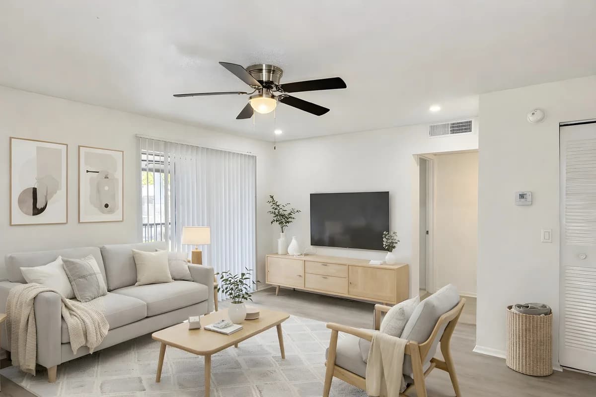 St. Petersburg apartments for rent - image - entrata_photo_1787590027257