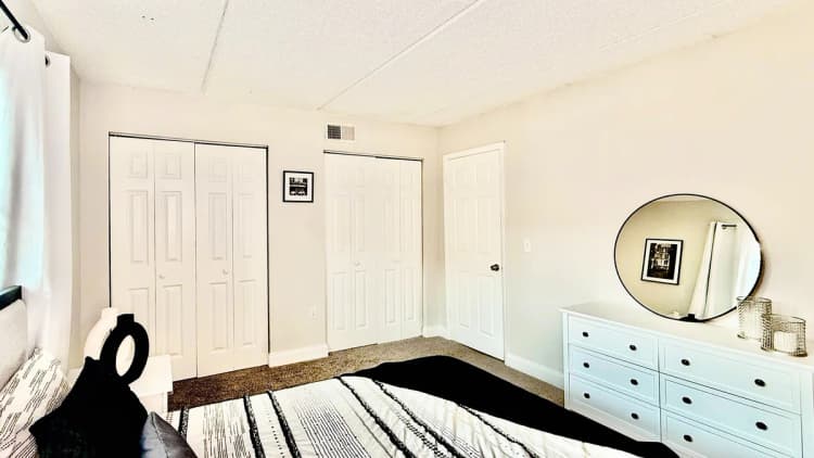 St. Petersburg apartments for rent - image - Coquina Premium - Bedroom (Staged)