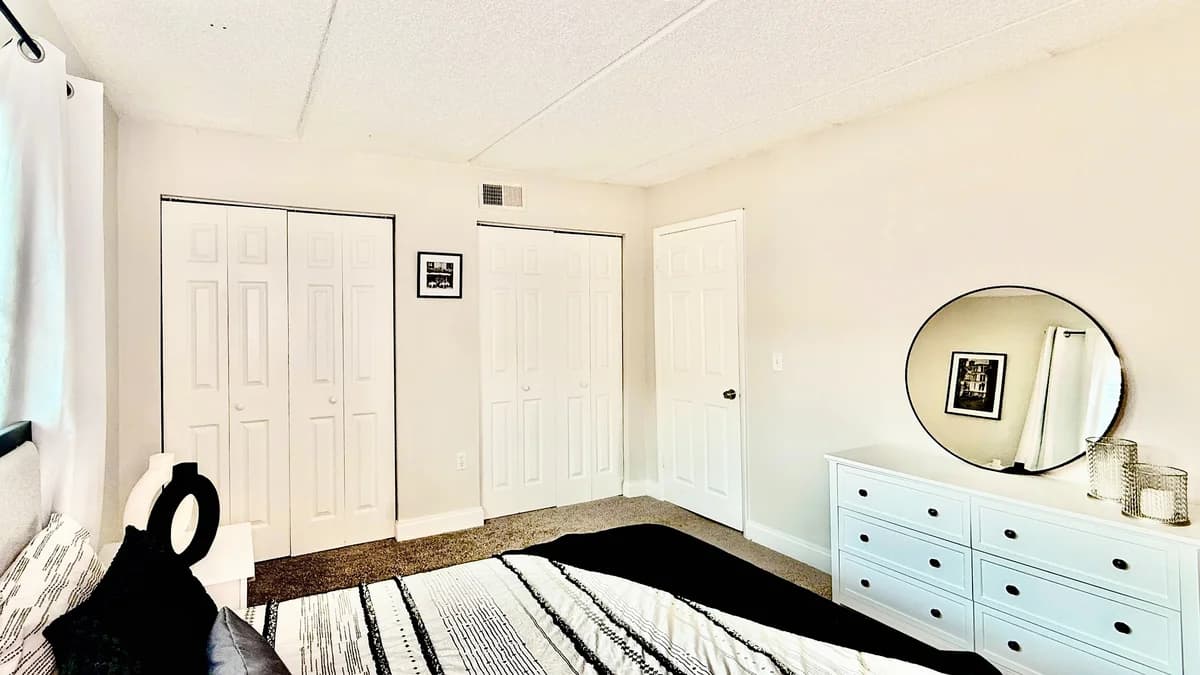 St. Petersburg apartments for rent - image - Coquina Premium - Bedroom (Staged)