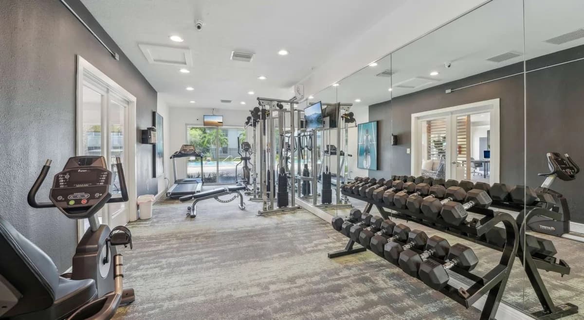 St. Petersburg apartments for rent - Property image - Atlas at Bay Point - 2