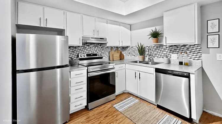 St. Petersburg apartments for rent - image - entrata_photo_1787589995398