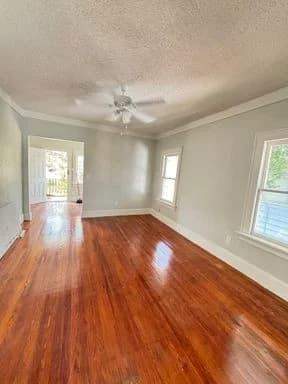 St. Petersburg apartments for rent - Property image - 726 35th Ave S. - 2