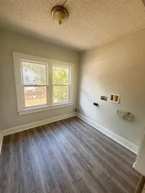 St. Petersburg apartments for rent - Property image - 726 35th Ave S. - 3