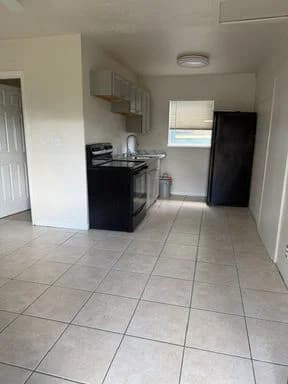 St. Petersburg apartments for rent - Property image - 1339 28th St S - 2