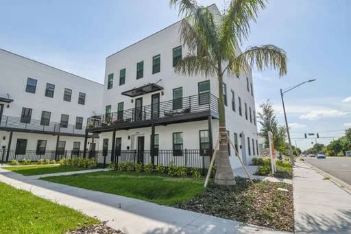 St. Petersburg apartments for rent - Property image - Canvas WAD - 2