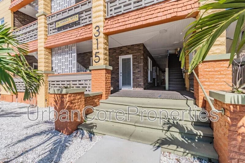 St. Petersburg apartments for rent - Property image - 315 7th Ave N - 1