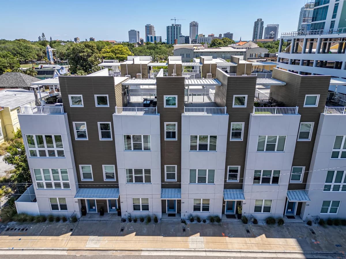 St. Petersburg apartments for rent - Property image - 339 8th Street North - 2