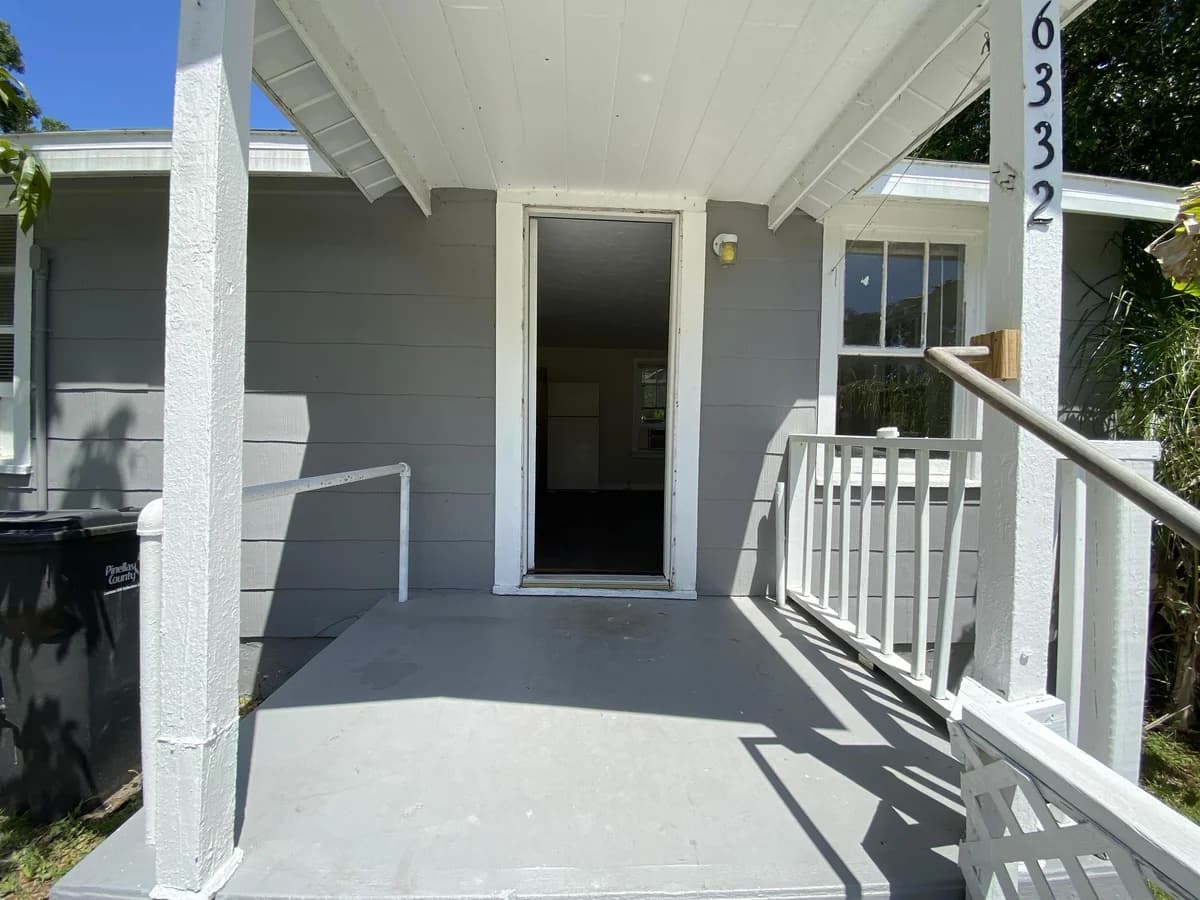 St. Petersburg apartments for rent - Property image - 6332 29th Street North - 2