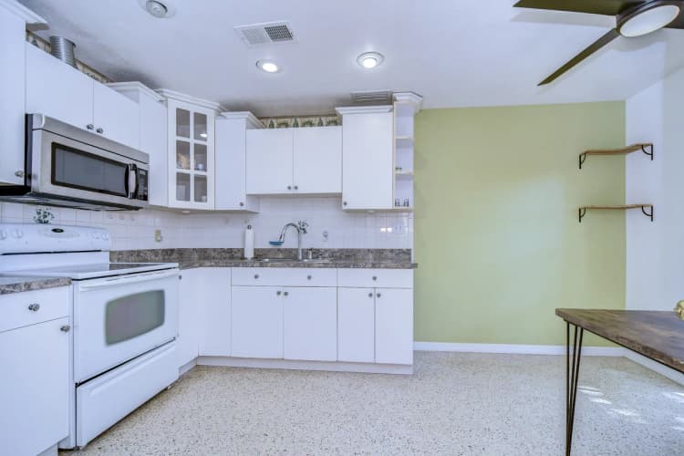 St. Petersburg apartments for rent - image - image-3.jpg