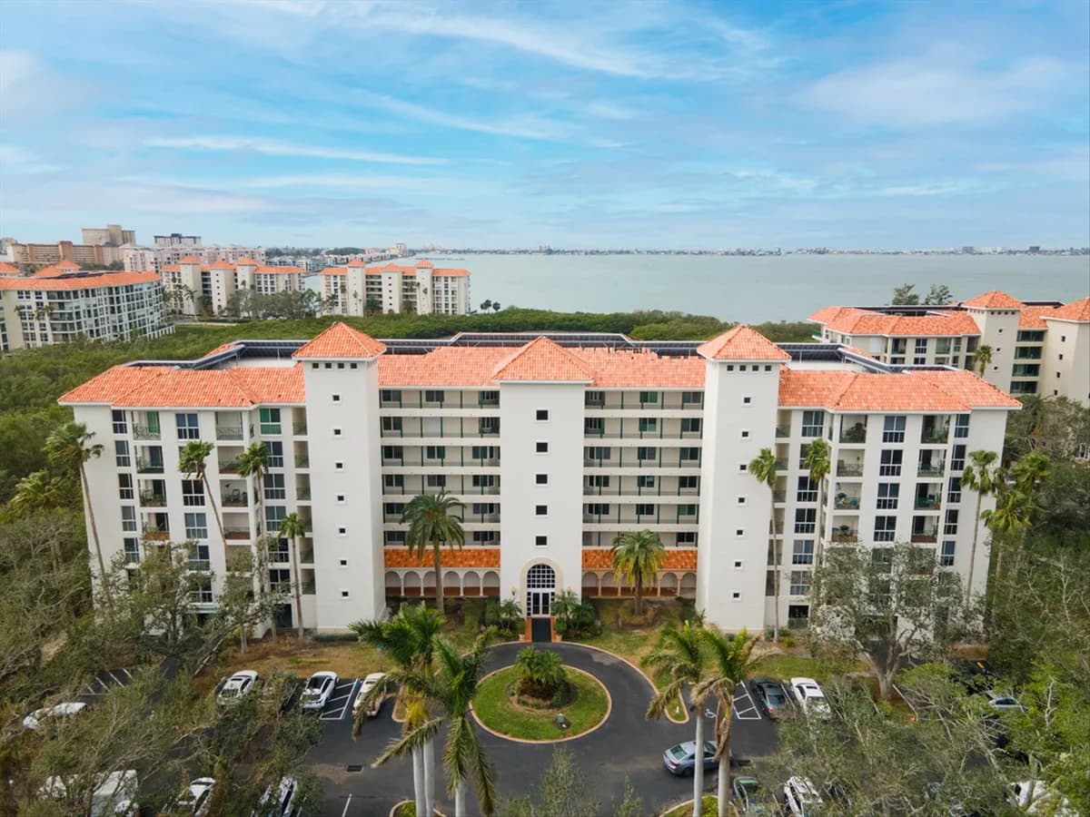 St. Petersburg apartments for rent - image - image-1.jpg